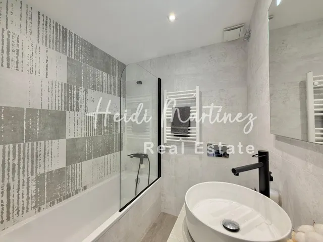 Piso 3 habitaciones 72m² en venta - LA GRANJA — 28