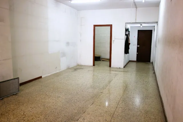 Se vende Oficina diafana en Zona Alhondiga — 8