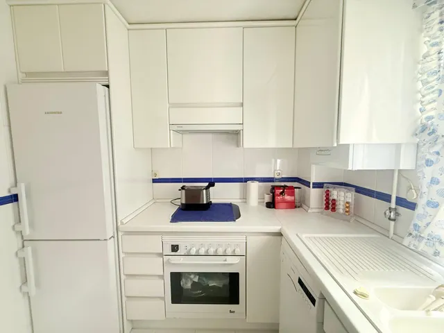 NUDA PROPIEDAD · Amplio piso exterior de 4 dormitorios con ascensor · Próximo a Serrano · Chamartín, Madrid — 17
