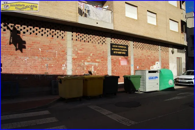 Alquiler de amplio local comercial en Santomera con excelent - foto 3