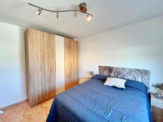 Piso de 4 habitaciones con terraza y ascensor en Ferreries - VPO — 14