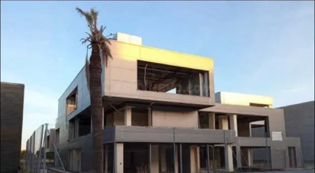 Nave industrial 739m² en venta - Les Boqueres-Zona norte