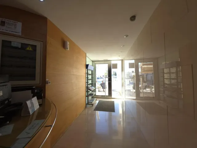 Venta - hotel - cafetería - zona mar menor - 10 habitaciones en funcionamiento - placas solares — 9