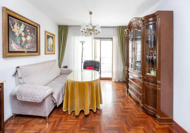 VIVIENDA EN ZONA CENTRO - ALHAMAR, CON PLAZA DE GARAJE Y CALEFACCIÓN — 4