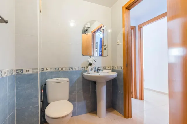 PISO EN ALCANTARILLA — 22