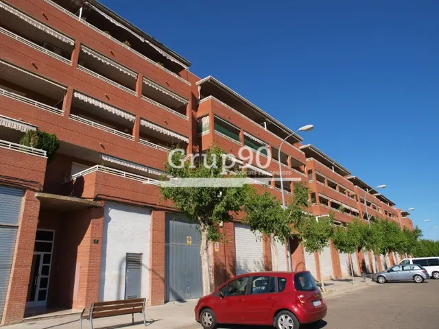 LOCAL COMERCIAL DE MÁS DE 5.000M2 EN LLEIDA — 18
