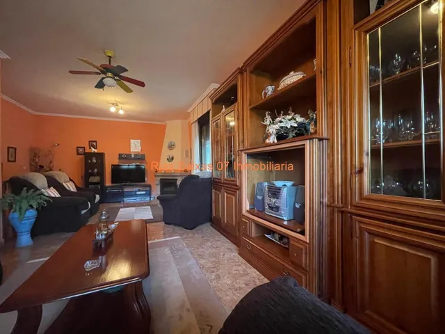 REF 4206 CASA 5 DORM. CON AMPLIA PARCELA CERRADA ( MOS ) — 23