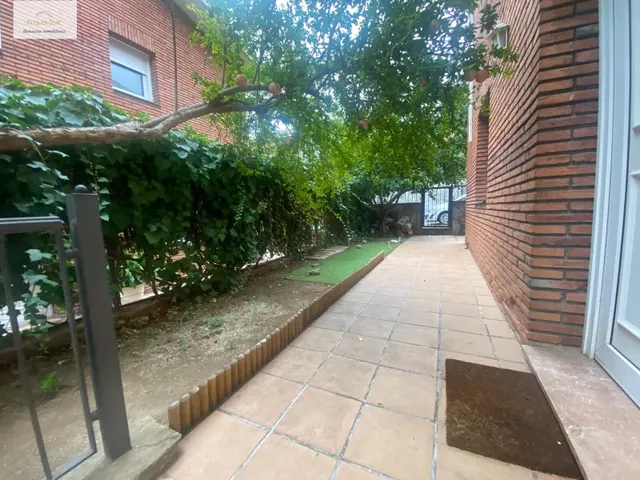 Magnífica casa aparellada a Can Serra Lladó, Argentona — 20