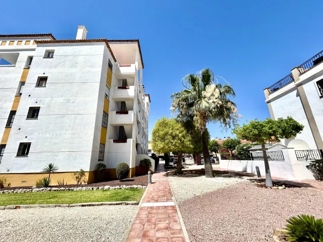 Apartamento 2 habitaciones 60m² en venta - Villamartin — 24