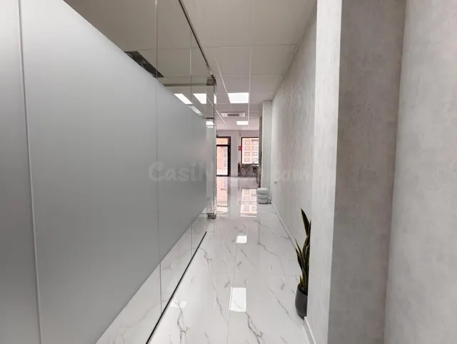 Local comercial 120m² en venta - Pueblo 8 — 3