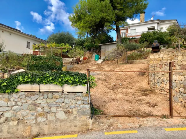 TERRENO URBANIZABLE EN VENTA EN CREU SUSSALBA — 15