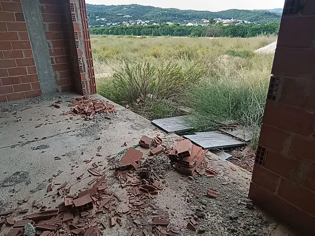 Dos viviendas para reformar con gran parcela en venta en Benidoleig — 16