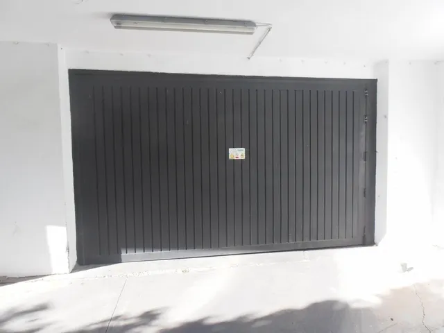 Plaza de garaje en venta a pocos metros del Hospital Carlos Haya. — 4
