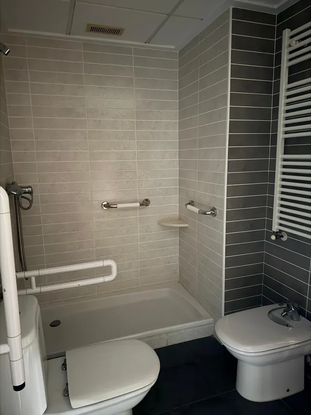 VENTA DE MAGNIFICO PISO CON PLAZA DE GARAJE EN MURO — 10