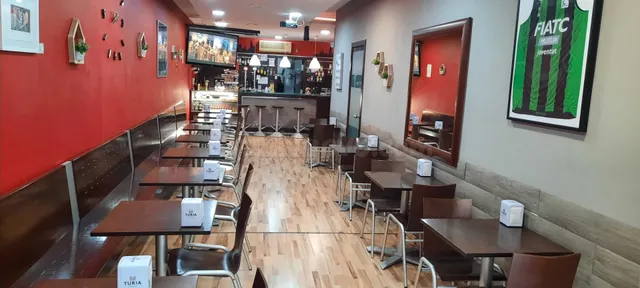 TRASPASO DE CAFETERIA EN CALLE DE PASO A LA PLAYA EN BADALON