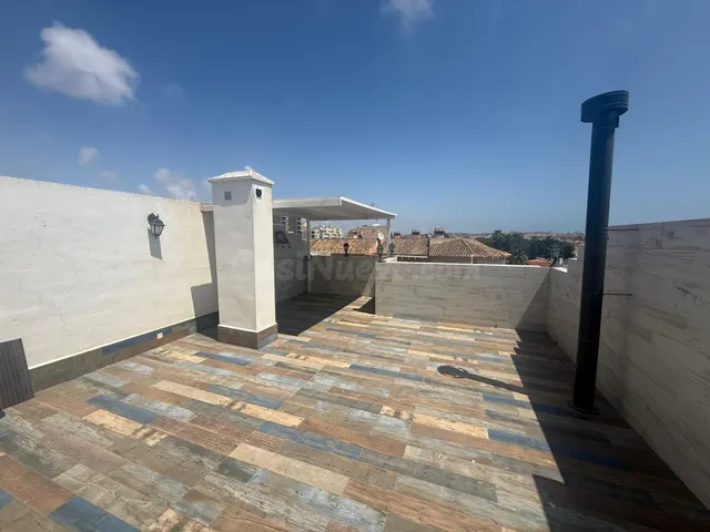 GRAN ÁTICO REFORMADO EN NUEVA TORREVIEJA, 2 HAB, 1 BAÑO