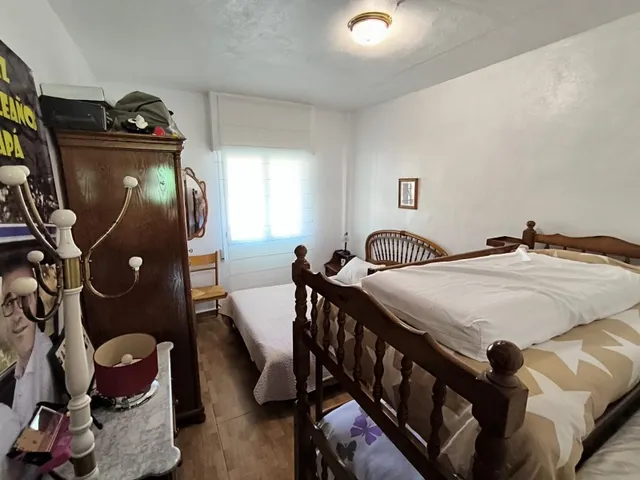 Casa de campo 4 habitaciones 220m² en venta - Ayuntamiento — 12