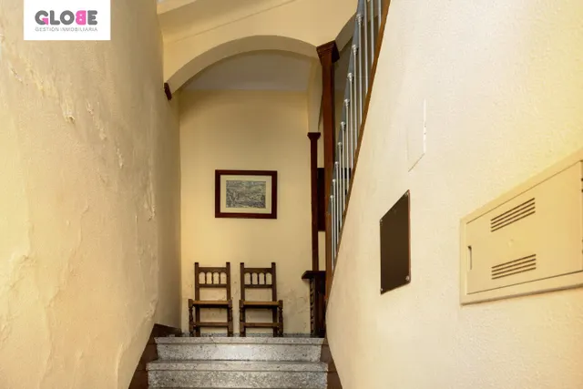 Espectacular edificio a 3 calles con vivienda y locales comerciales en pleno centro de Alhama — 21
