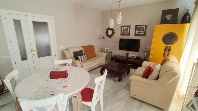 FANTÁSTICO ADOSADO EN LAS CANTERAS — 12
