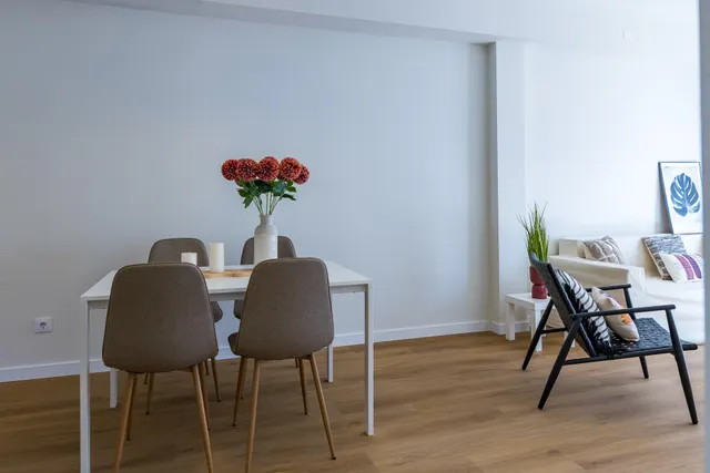 Piso reformado y luminoso con balcón en Palma — 8