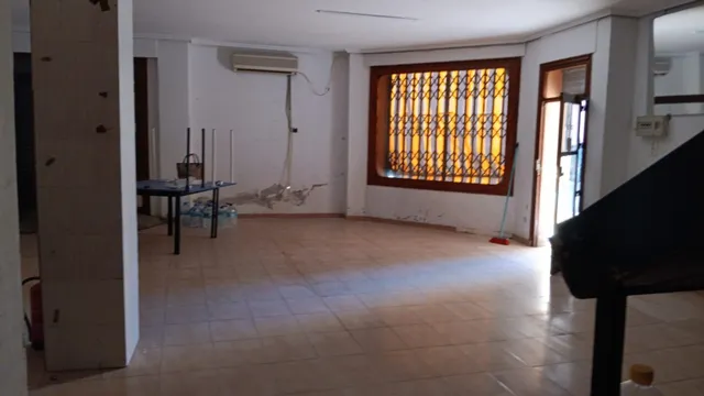 VENTA DE LOCAL FRUTERÍA — 3