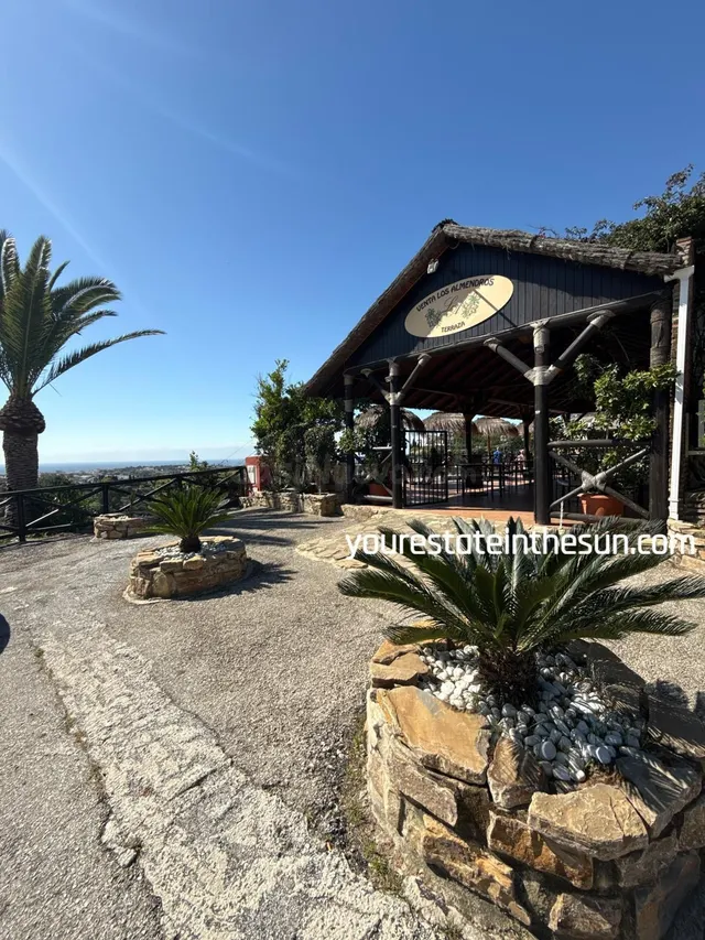 Restaurante 4 habitaciones 373m² en venta - El Madroñal