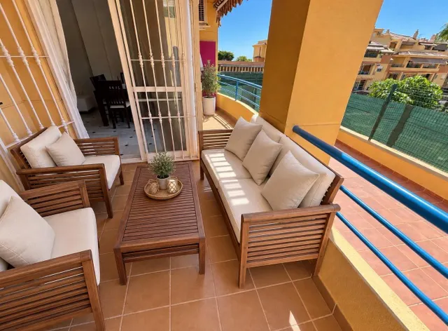 Estupendo piso 4 dormitorios planta baja con grandes terrazas en pinillo (Torremolinos) — 7