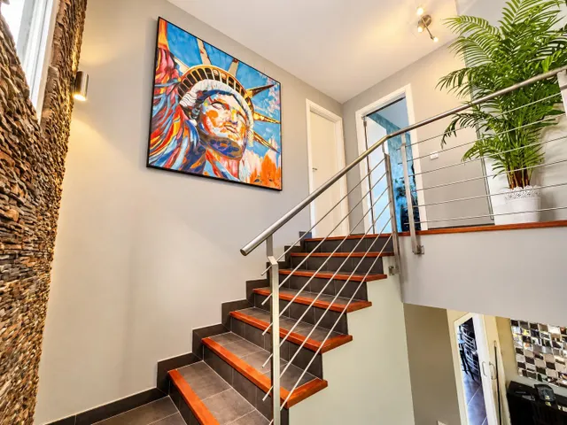 Villa independiente con gran jardín y piscina playa — 25
