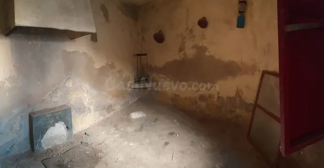 Terreno con construcción en Valdefuentes - foto 2