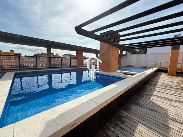 Piso en venta en san vicente del raspeig, 188 m2, 4 habitaciones, 2 baños, garaje, piscina, áreas verdes — 49