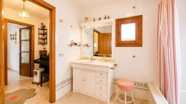 Casa Tradicional con Jardín y Porche en Son Sardina — 29