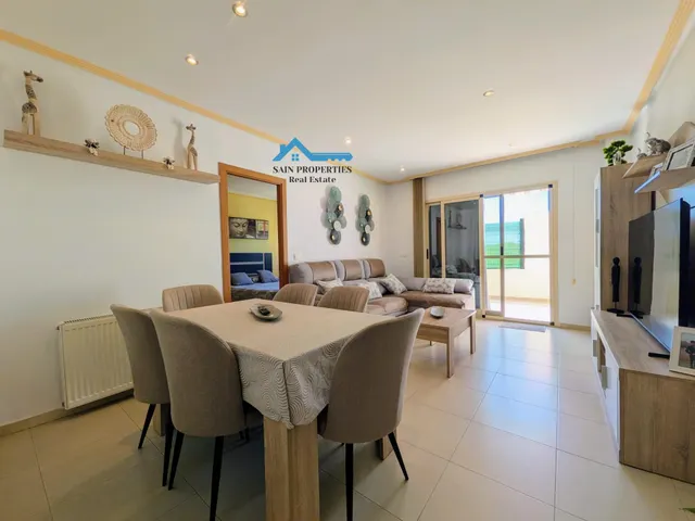 Amplio apartamento con gran terraza y piscina en Alfaz del Pi — 11