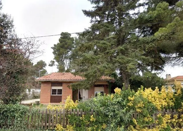 Se vende piso CESIÑN DE REMATE en C/ CAÑADA AMPOSTA en Tor - foto 2