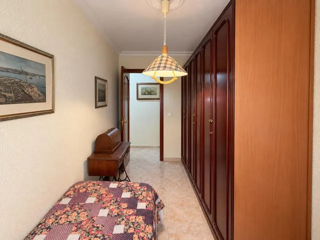Céntrico piso en Almería — 13