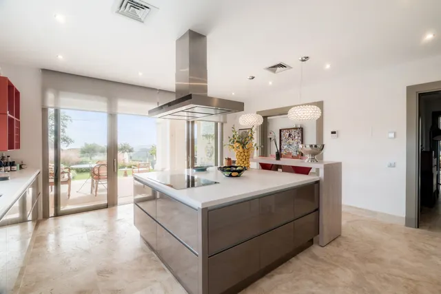 Chalet 5 habitaciones 858m² en venta - Costa del Sol — 10