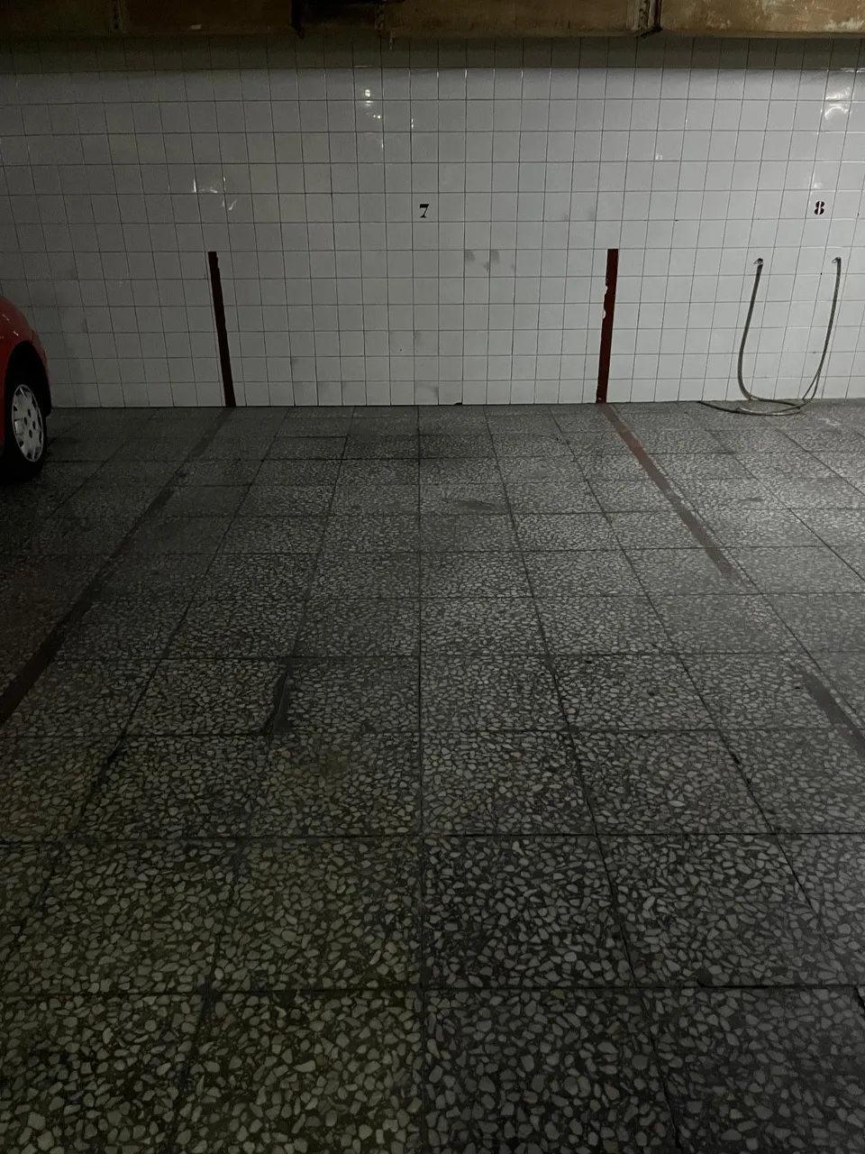 Plaza de garaje amplia en segundo sótano junto Cruz Roja