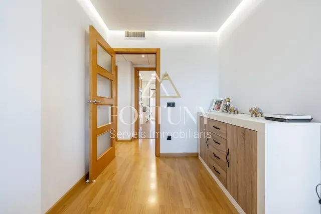 Ático en venta Calle Sant Bernat Calbó, Reus. — 8
