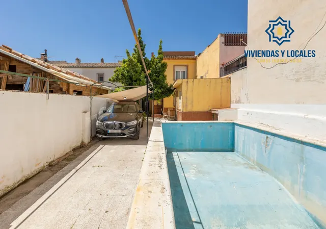 UNIFAMILIAR EN LA ZUBIA — 29