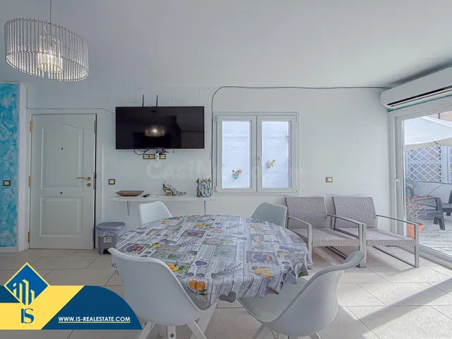 Exclusivo Ático diseñado con excelentes calidades + 2 Amplia - foto 4