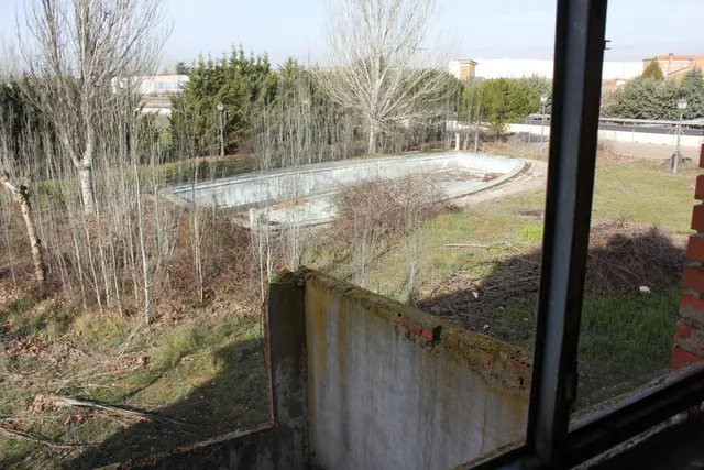 EN VENTA EDIFICIO EN CIGALES — 32