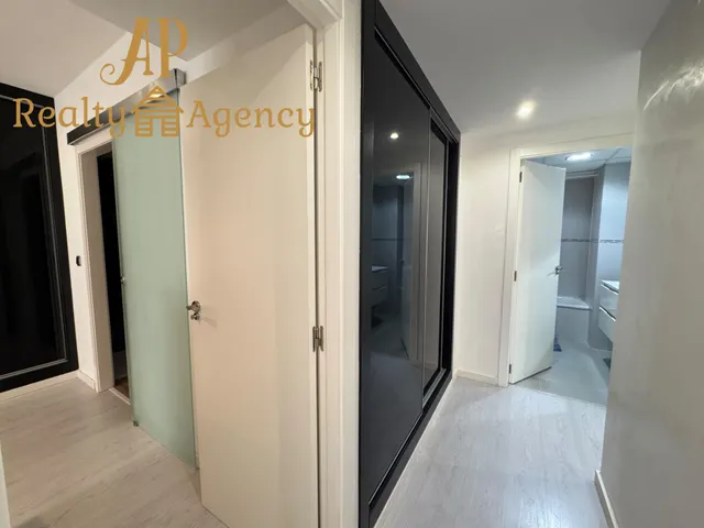 ALQUILER TEMPORAL de  fantástica vivienda situada en Benetússer, de 3 habitaciones, 2 baños, y garaje. — 25