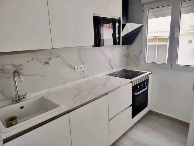 ACOGEDOR APARTAMENTO RECIÉN RENOVADO DE DOS habitaciones EN  - foto 5