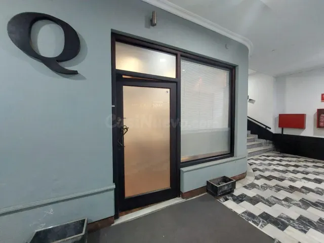 Acogedor local comercial en pleno centro de Algeciras - foto 3