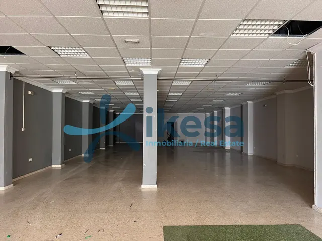 Venta de Local comercial en Utrera - Sevilla — 14