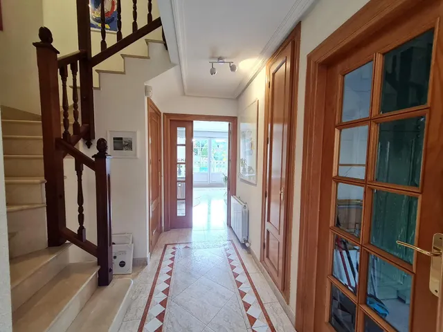 Chalet adosado en alquiler con terraza, piscina y dos plazas de garaje junto al Paseo de Zorrilla — 17