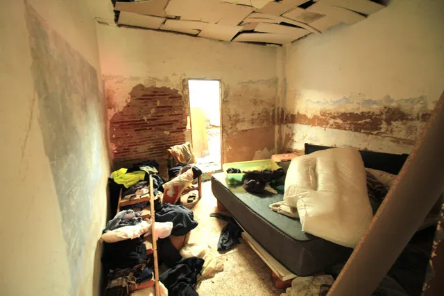 Casa para rehabilitar o derribar en san fernando, Badajoz. — 6