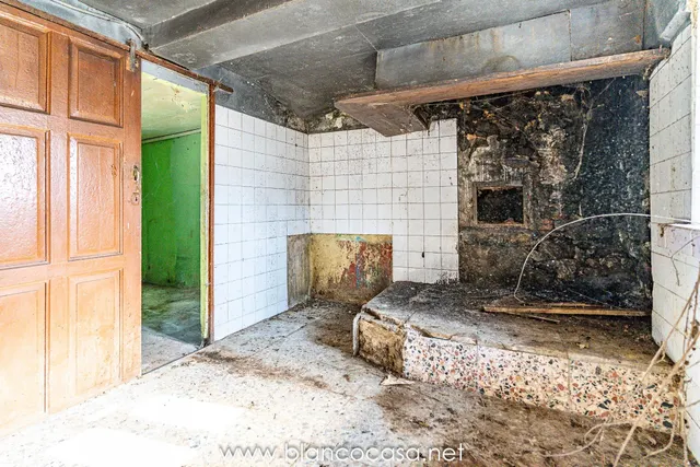 🏡 ¡Oportunidad en Carballo! Dos casas con finca para REFORMA - foto 4
