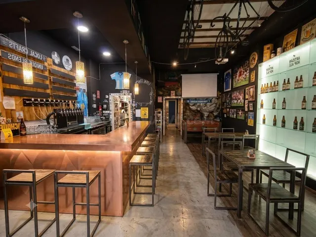 Lounge Bar con cocina en traspaso en Benimaclet. Gran potenc - foto 2