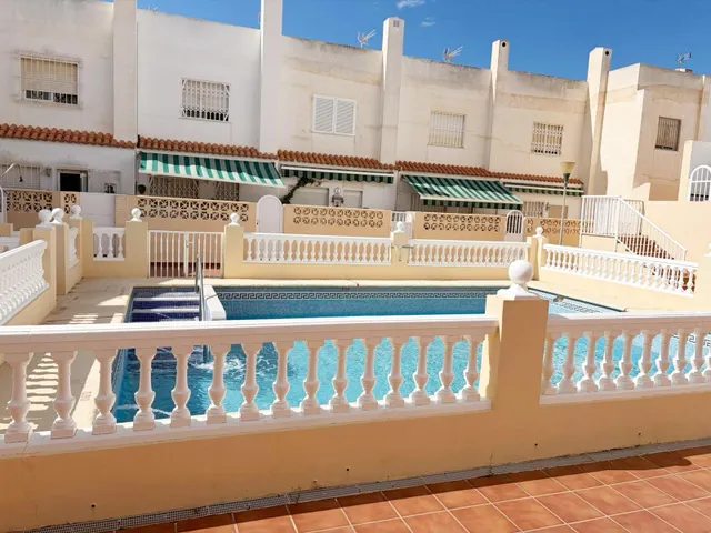 ️ TRIPLEX EN EL TOYO – RETAMAR  El privilegio de vivir junto al mar  96 m2 const.  Garaje privado incluido en el precio — 14