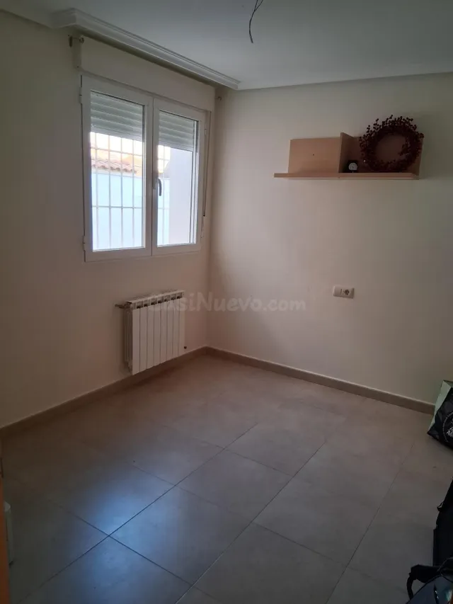 SE VENDE MAGNIFICO ADOSADO EN LA FELIPA — 3
